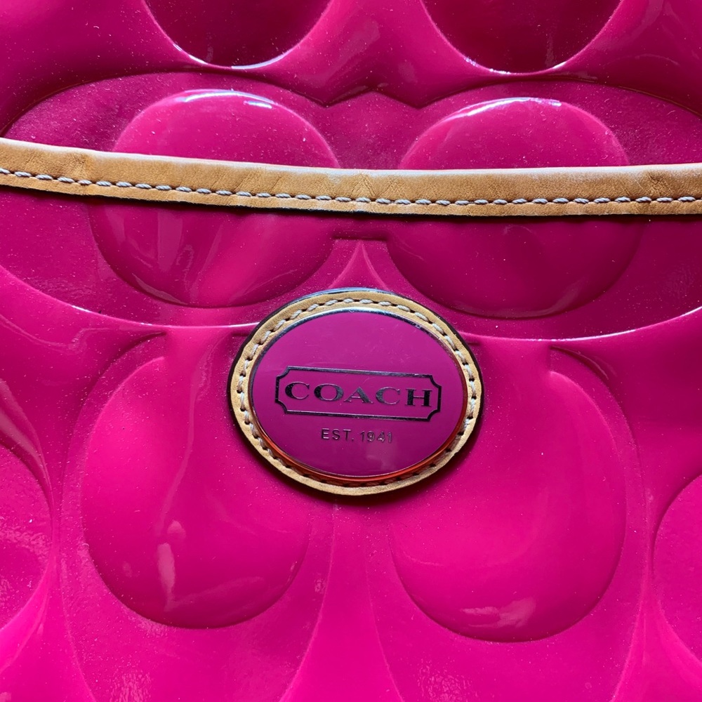 Coach purse - Picture 2 of 7